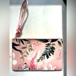 Kate Spade Wristlet- Felicity Street Botanical Eli
